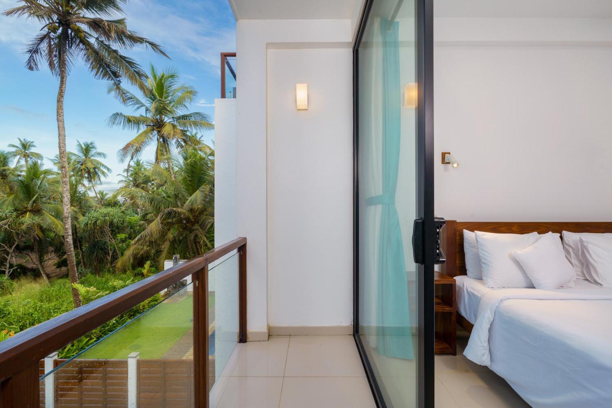 Kaas Villas - Entire Two Bedroom Villa With Private Pool & Garden Диквела Екстериор снимка