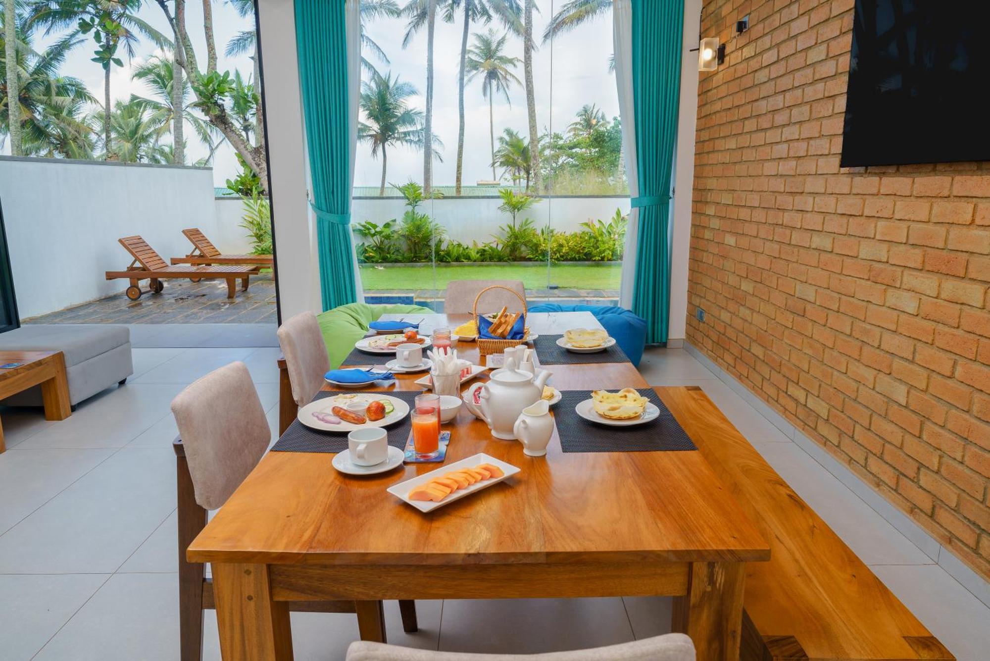 Kaas Villas - Entire Two Bedroom Villa With Private Pool & Garden Диквела Екстериор снимка