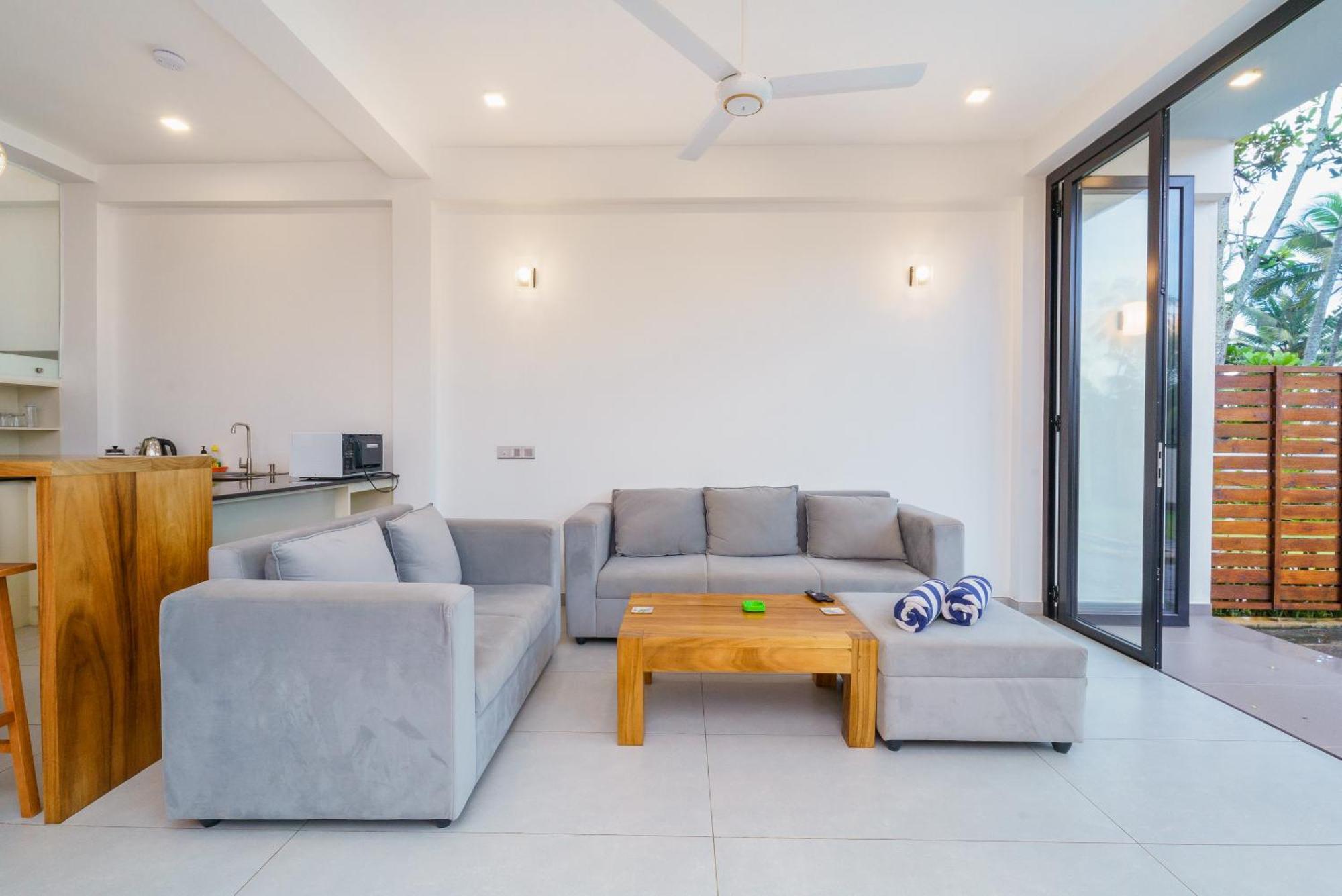 Kaas Villas - Entire Two Bedroom Villa With Private Pool & Garden Диквела Екстериор снимка